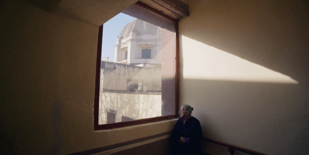 No son horas de olvidar